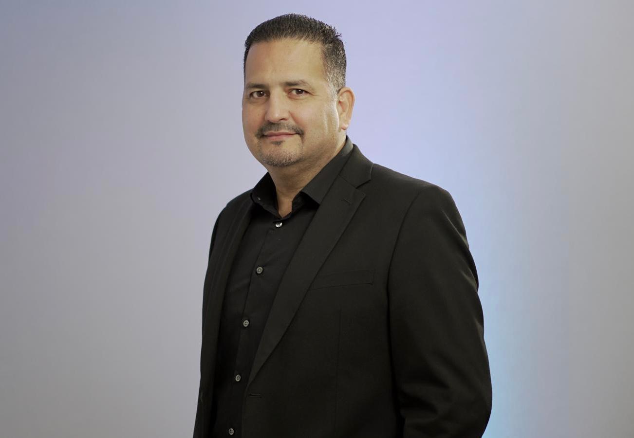 Eliseo Hernandez - Realtor Kingdom Key Group Orlando Florida